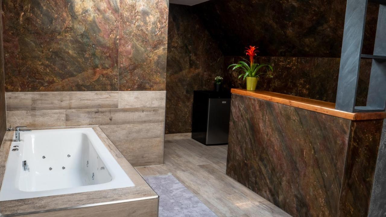 Buddha Hotel Zuchwil Exteriér fotografie